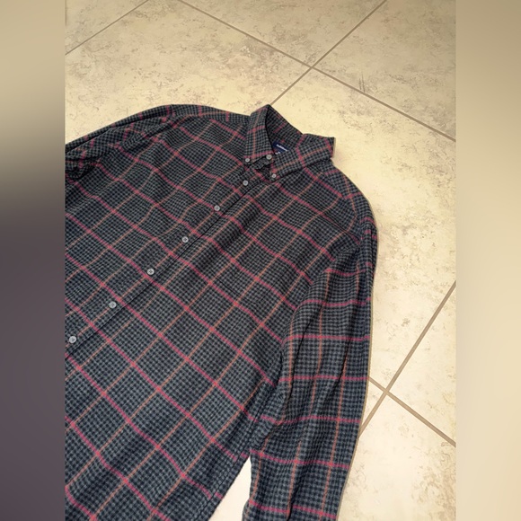Croft & Barrow Men’s Extra Soft Flannel Plaid Button Down Shirt - Gray/Red - XL - Picture 2 of 5